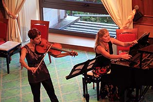 Participants concert at the 'Schlossbergklinik Oberstaufen'